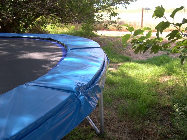 Deluxe Round Trampoline Safety Pad