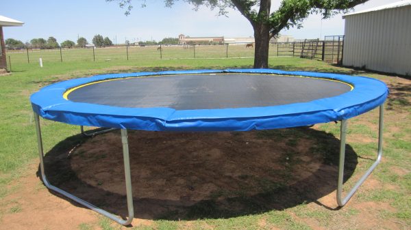 Medalist Brand (RM) Round Trampoline
